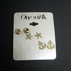 NWT One Wink 3 Pairs of Gold Earrings